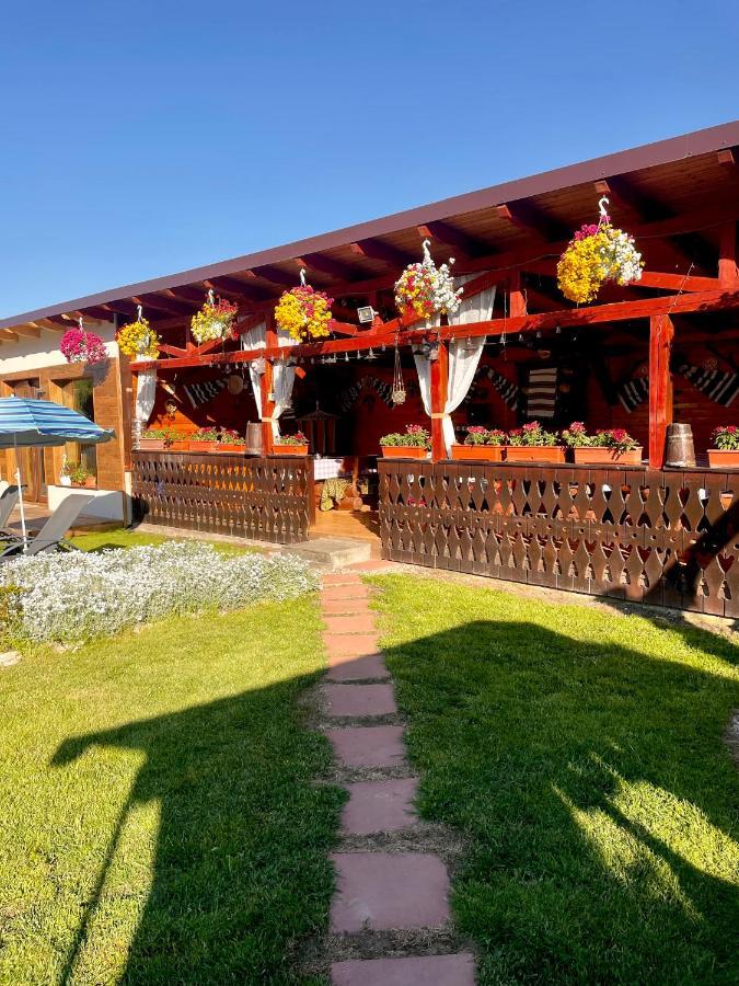 فندق Casa Carmen دورنا آريني المظهر الخارجي الصورة