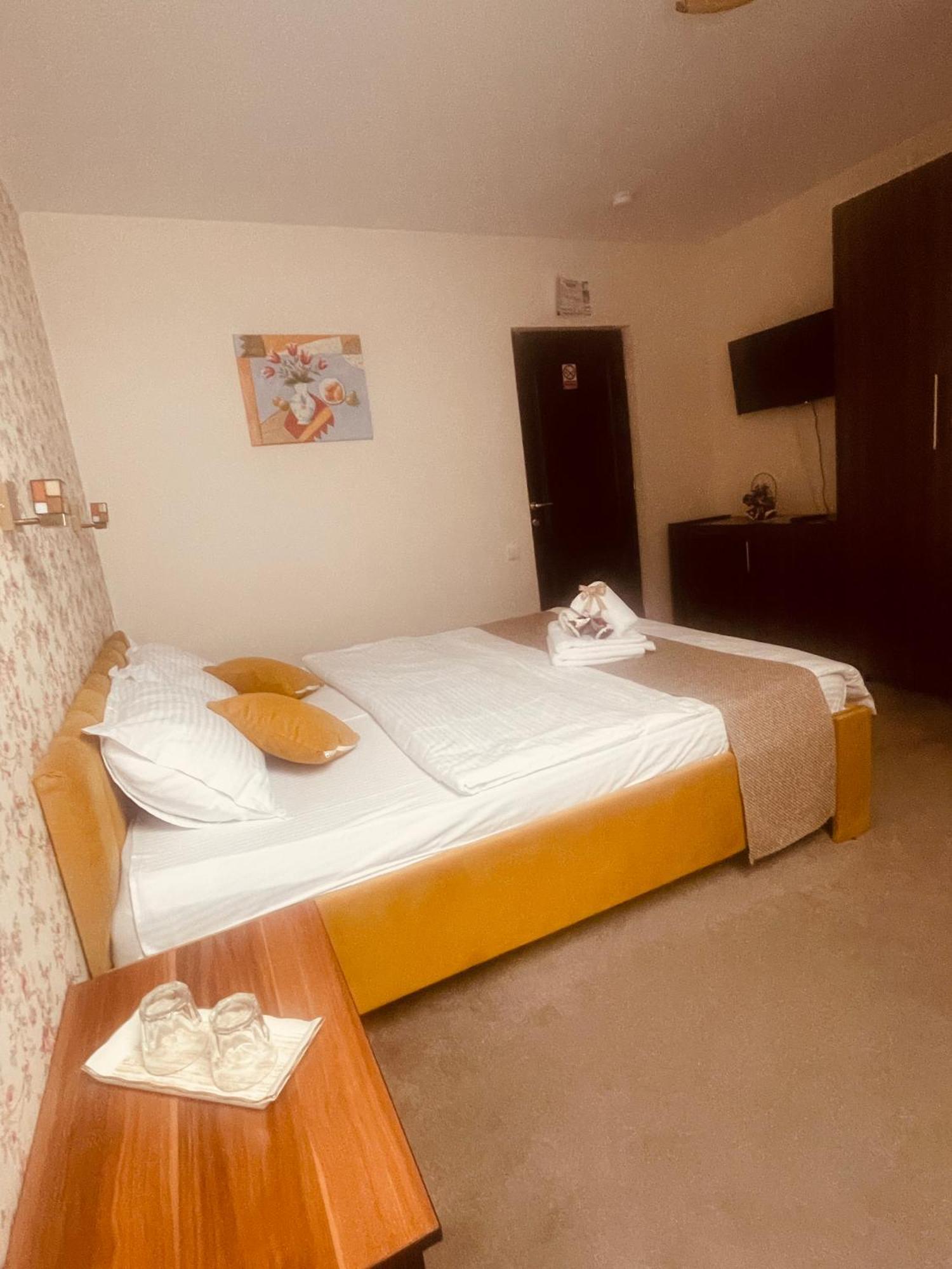 فندق Casa Carmen دورنا آريني المظهر الخارجي الصورة