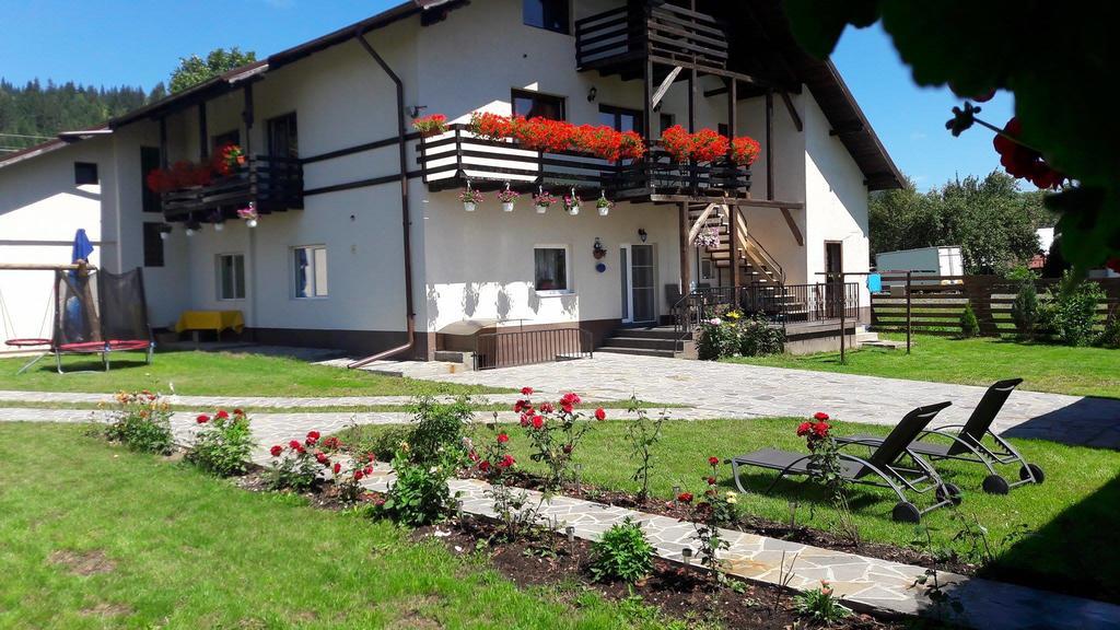 فندق Casa Carmen دورنا آريني المظهر الخارجي الصورة